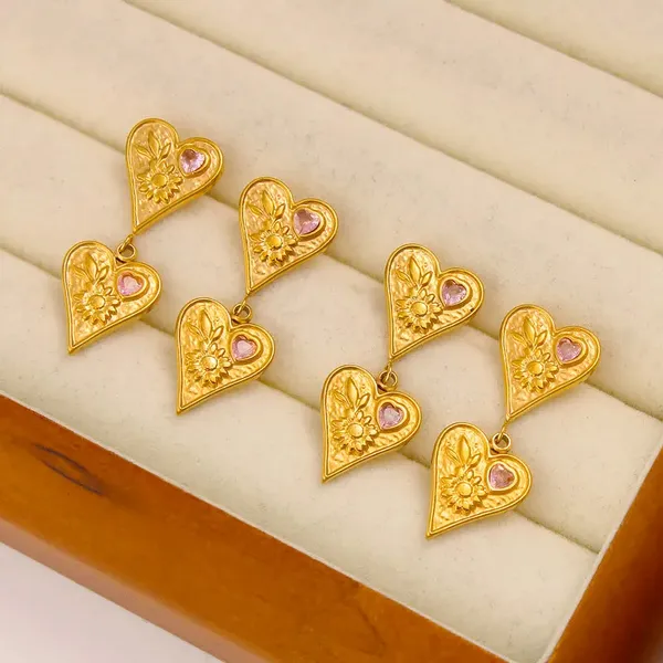 Gold_Dual_Heart_Drop_Earrings_For_Women